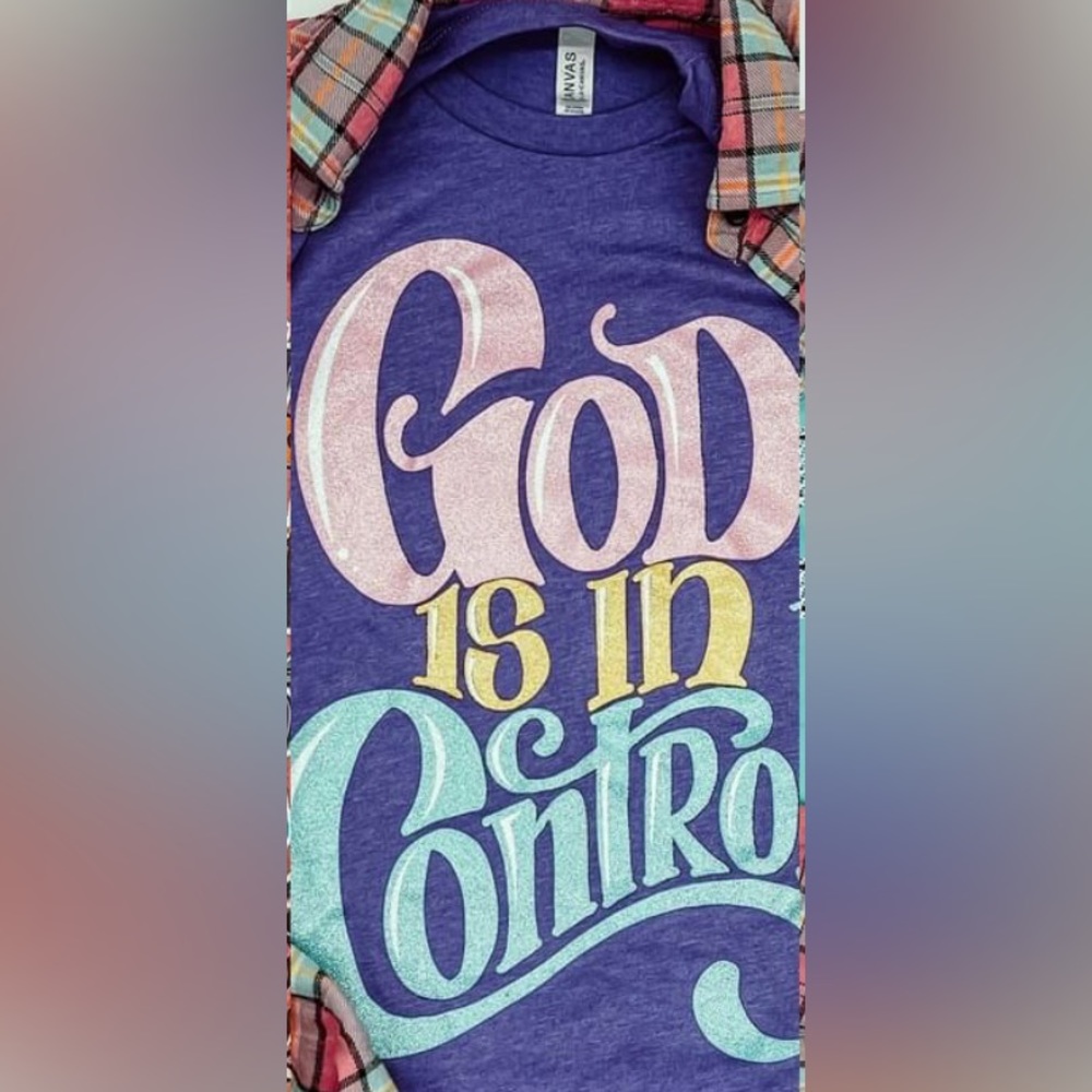 God Is In Control Tshirt - Picture 2 of 7